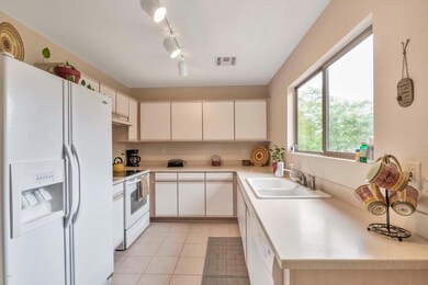 11310 E E-008-18-DLB 0276-MLS_Size