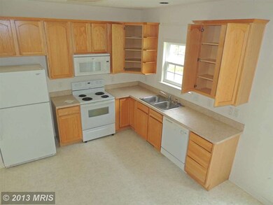 26492 Dejarnette Ln, Ruther Glen, VA 22546 - photo 7