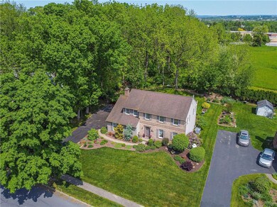 5191 Hanover Dr, Allentown, PA 18106 - photo 4