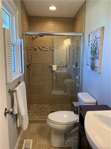 109 Tipperary Dr, Asheville, NC 28806 - photo 7