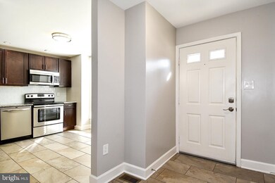 6204 Mockingbird Pond Terrace, Burke, VA 22015 - photo 4