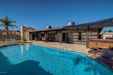 Large Covered Patio, Spa