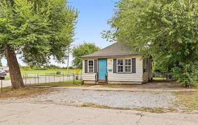 420 N Barker Ave, El Reno, OK 73036 - photo 4