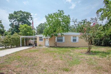 5626 Kimbrell Dr N, Jacksonville, FL 32210 - photo 2