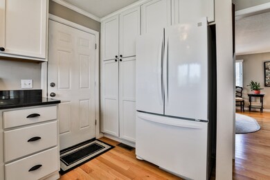 33 Hilltop Place, New London, NH 03257 - photo 7