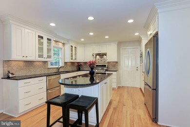 9705 S Park Cir, Fairfax Station, VA 22039 - photo 7