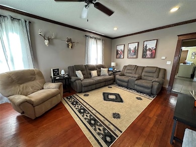 531 Long St, Patterson, IA 50218 - photo 2