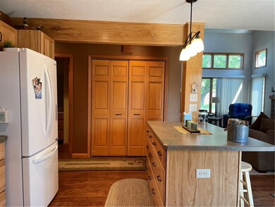 2054 Sherman Dr, Columbus, IN 47203 - photo 7