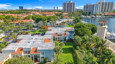 3552 Magellan Cir unit 122-1, Miami, FL 33180 - photo 5