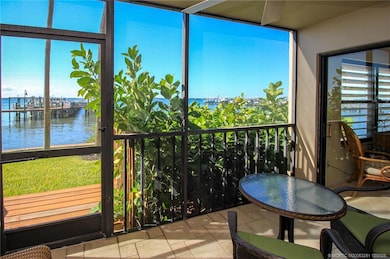 4620 NE Sandpebble Trace unit 104, Stuart, FL 34996 - photo 4