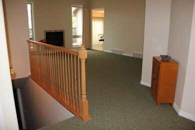 918 Highland Ave unit C, Sheridan, WY 82801 - photo 2