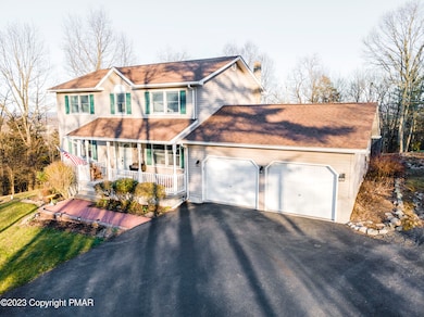 467 Bernadine Dr, Stroudsburg, PA 18360 - photo 3