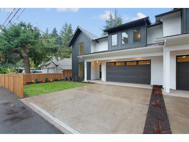 5527 SW Childs Rd, Lake Oswego, OR 97035 - photo 2