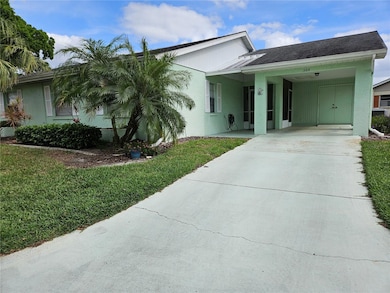 304 Grayston Place, Sun City Center, FL 33573 - photo 2