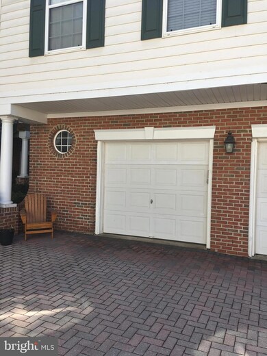 25272 Riffleford Square unit 204, Chantilly, VA 20152 - photo 3