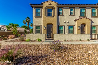 155 N Lakeview Blvd unit 167, Chandler, AZ 85225 - photo 2