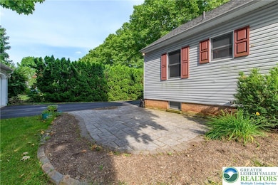 3205 Cambridge Cir, Allentown, PA 18104 - photo 4