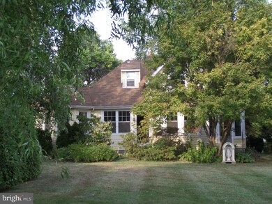 236 E Sylvan Ave, Rutledge, PA 19070 - photo 2