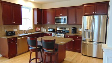 222 Twins Ln, Mountain Top, PA 18707 - photo 4