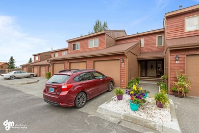 Exterior Front MS_86561-FULL