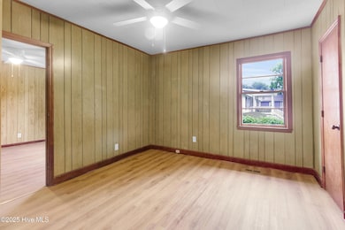1614 Mckinley Ave, New Bern, NC 28562 - photo 6