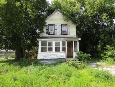 33 4th St, Swanton, VT 05488 - photo 2