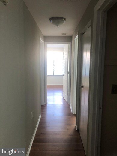 18204 Swiss Cir unit 103, Germantown, MD 20874 - photo 7