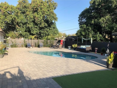 8595 SW 128th St, Miami, FL 33156 - photo 2