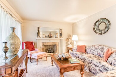 1403 Sweet St NE, Grand Rapids, MI 49505 - photo 3