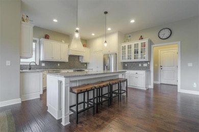 20506 W 79th Terrace, Shawnee, KS 66218 - photo 4