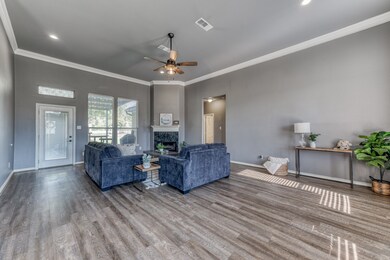 352 Montgomery Ln, Weatherford, TX 76087 - photo 6