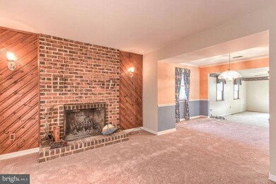 300 Harvest Dr, Harrisburg, PA 17111 - photo 6