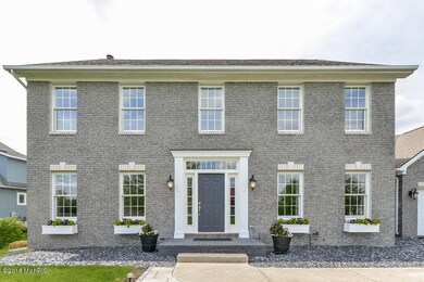 004-Front_View-5741776-small