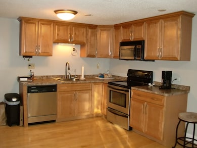 169 Norton Ave unit 6, South Easton, MA 02375 - photo 3