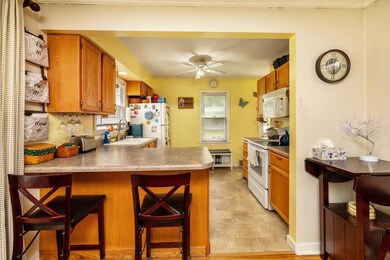 2317 61st St, Des Moines, IA 50322 - photo 5