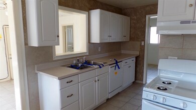 2515 Harvard Ave, Alamogordo, NM 88310 - photo 3