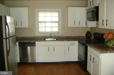 3903 York Ln, Bowie, MD 20715 - photo 6