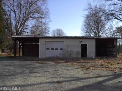 2704 Pagetown Rd, Elon, NC 27244 - photo 4