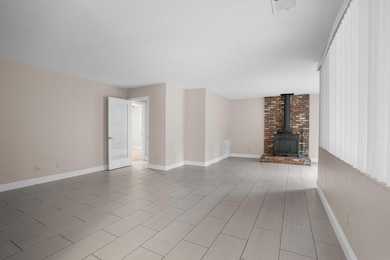 205 Loma Vista Way, Modesto, CA 95354 - photo 6