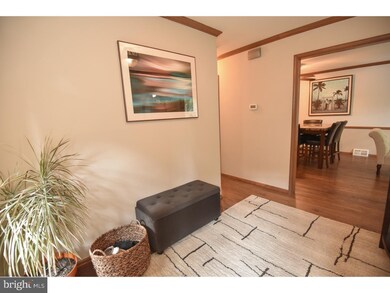 401 Rustmont Dr unit 401, Malvern, PA 19355 - photo 3