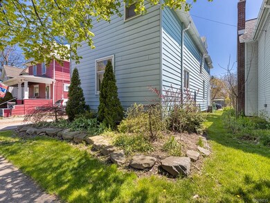 421 Wheatfield St, North Tonawanda, NY 14120 - photo 2
