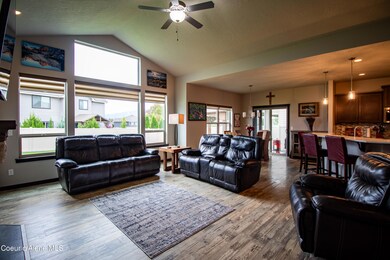 4548 E Early Dawn Ave (2 of 47)