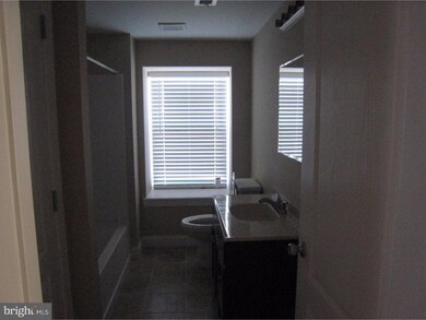 224 York Rd unit 2ND FL, Jenkintown, PA 19046 - photo 6