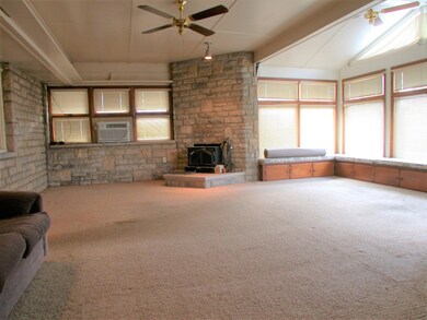 27 Foot Family Room