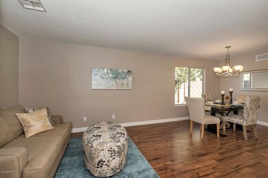 3019 S 92nd Cir Mesa AZ 85212-large-006-