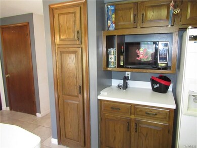 253 Selkirk Dr, North Tonawanda, NY 14120 - photo 6