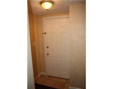 Entry/Foyer.