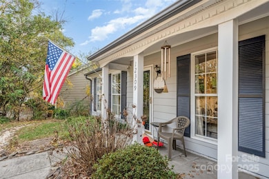 12309 Delcorte Ln, Pineville, NC 28134 - photo 6