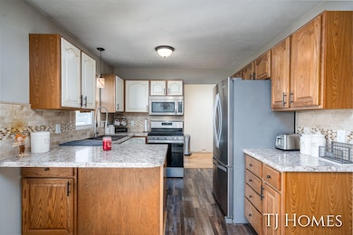 16-web-or-mls-4351 Hickory View Ct-16