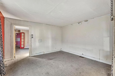 6241 Betts Ave, Cincinnati, OH 45224 - photo 3